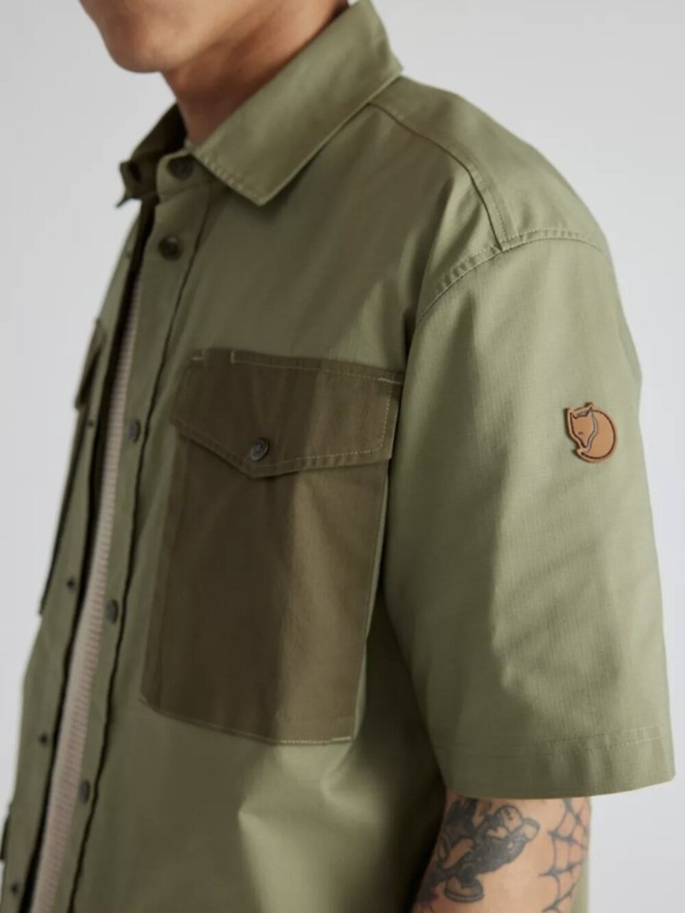 Fjallraven Raven Short Sleeve Shirt XL NWT Green